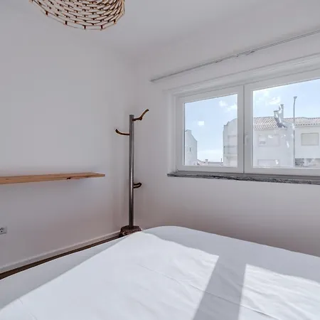 Apartment Mm - Cozy In Santa Cruz A dos Cunhados